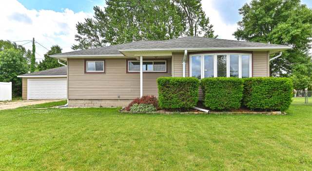 Photo of 1409 Sherman Ave, South Milwaukee, WI 53172