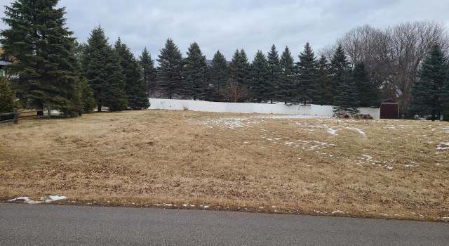 Photo of 6910 Shady Lane Rd, West Bend, WI 53090
