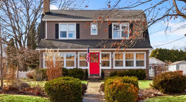 Photo of 18 Highland St, Williams Bay, WI 53191