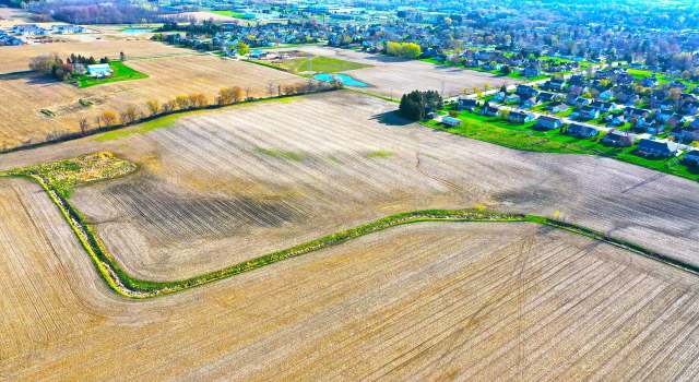 Photo of 2803 Orchard Ln, Saukville, WI 53080