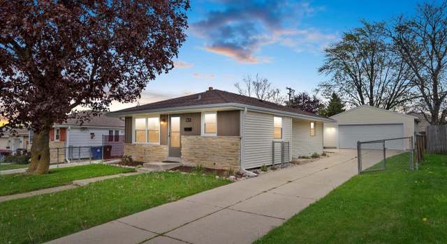 Photo of 1635 Perry Ave, Racine, WI 53406