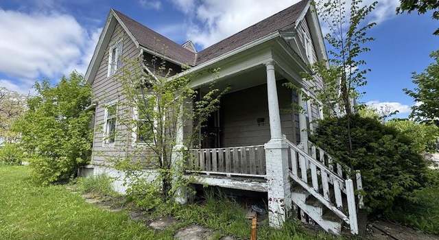 Photo of 2863 N Dr William Finlayson St, Milwaukee, WI 53212