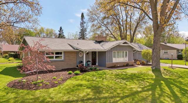 Photo of 2201 W Brantwood Ave, Glendale, WI 53209