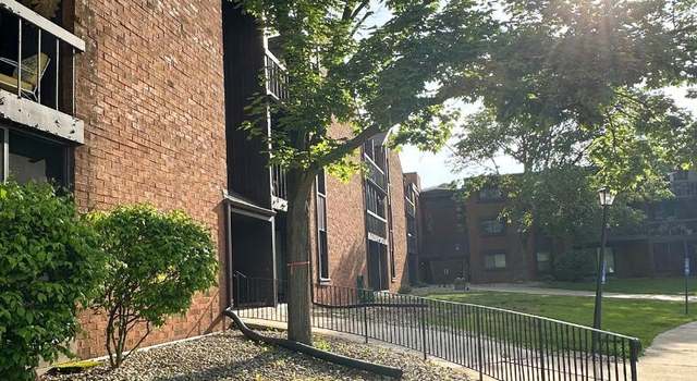 Photo of 4215 N 100th St #308, Milwaukee, WI 53222