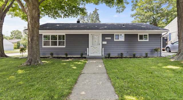 Photo of 4624 Harding Rd, Kenosha, WI 53142