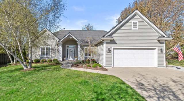Photo of 455 Tanager Ct, Grafton, WI 53024