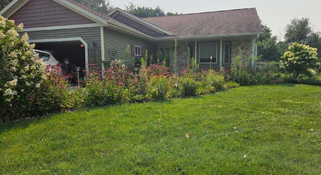 Photo of N5880 Buchanan Rd, Hartford, WI 53027