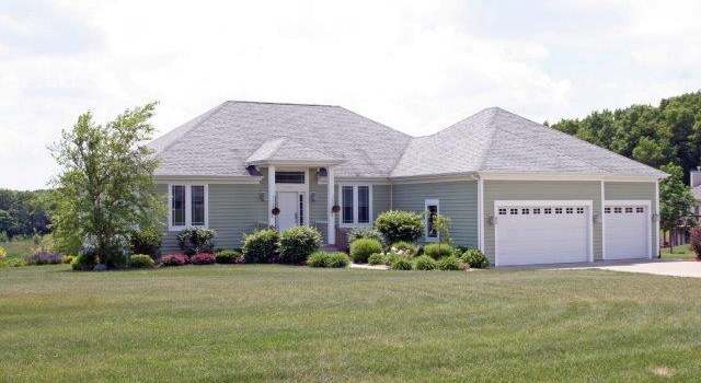 Photo of 7973 Windmill Way, Delavan, WI 53115