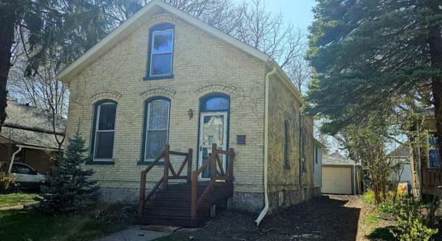 Photo of 1516 Lincoln St, Racine, WI 53402