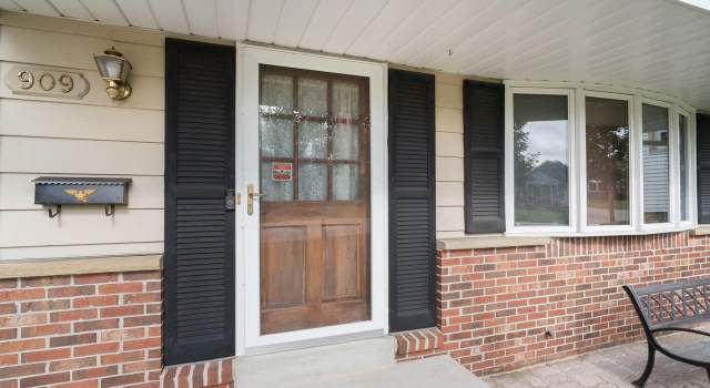 Photo of 909 S 110th St, Milwaukee, WI 53214