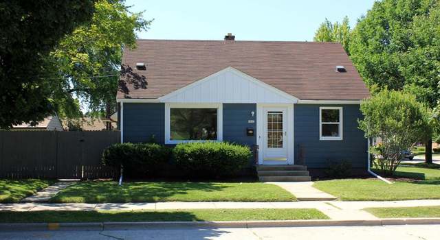 Photo of 1143 Humboldt Ave, Sheboygan, WI 53081