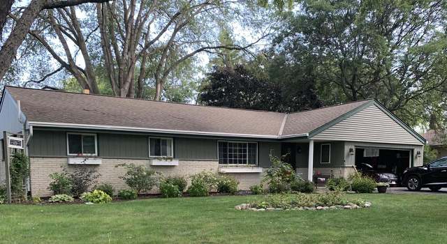 Photo of 2970 S 128th St, New Berlin, WI 53151