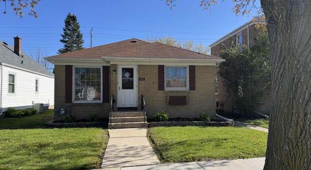 Photo of 2825 Dwight St, Racine, WI 53403