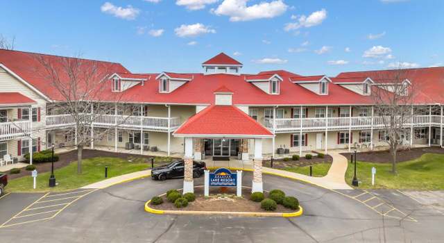 Photo of 1505 South Shore Dr #204, Delavan, WI 53115