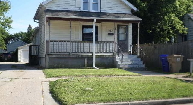 Photo of 923 47th St, Kenosha, WI 53140