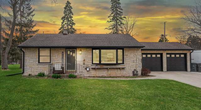 Photo of W226S9025 Marianne Ave, Big Bend, WI 53103