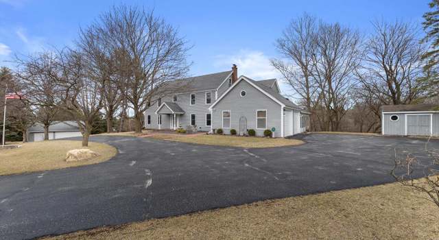 Photo of 1844 Longfield Ln, Richfield, WI 53076
