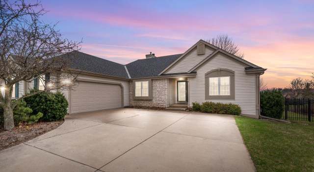 Photo of N66W13723 Crestwood Dr, Menomonee Falls, WI 53051