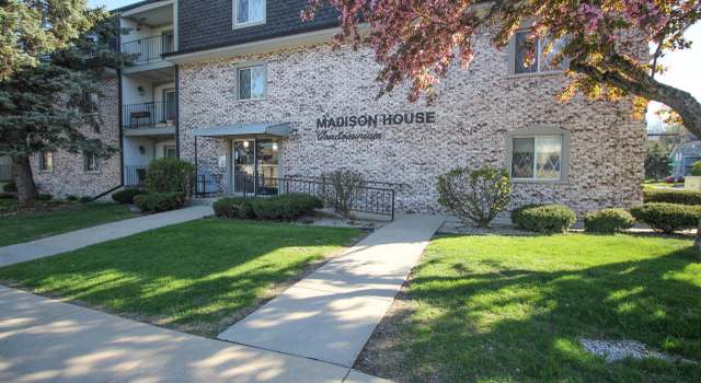 Photo of 237 Madison St #67, Waukesha, WI 53188