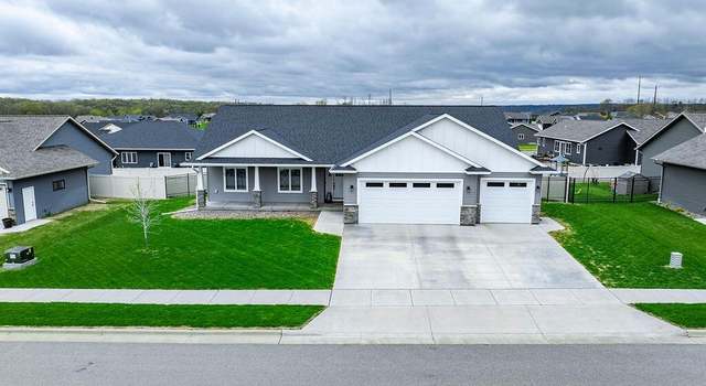 Photo of 638 Silver Dr, Holmen, WI 54636