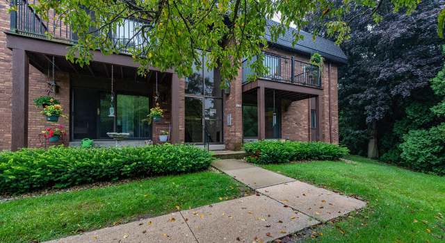 Photo of 5155 S Root River Pkwy #1, Milwaukee, WI 53228