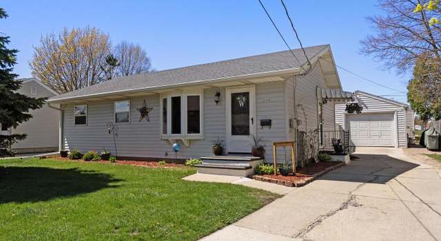Photo of 3206 Kete St, Manitowoc, WI 54220