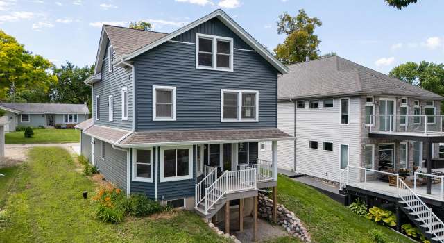 Photo of W188S7598 Oak Grove Dr, Muskego, WI 53150