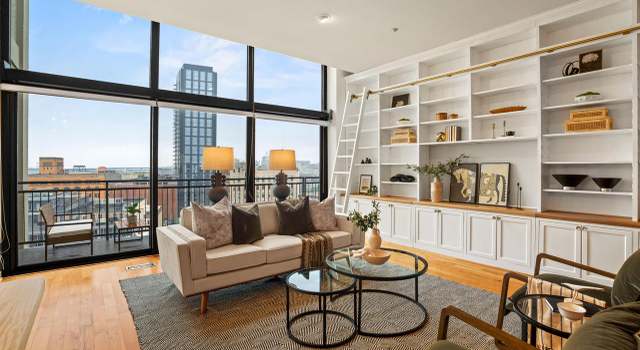 Photo of 320 E Buffalo St #811, Milwaukee, WI 53202