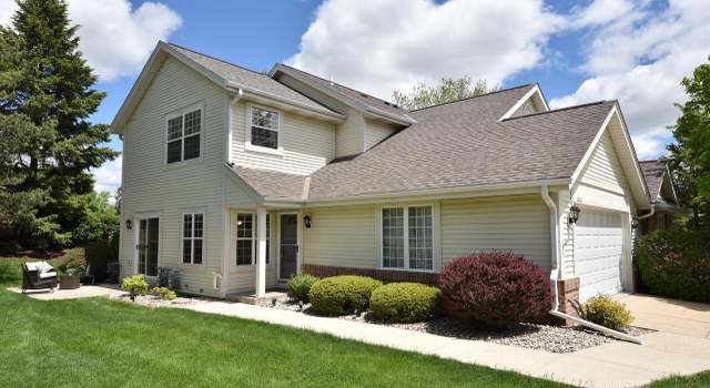 Photo of 14110 W Lenox Dr, New Berlin, WI 53151