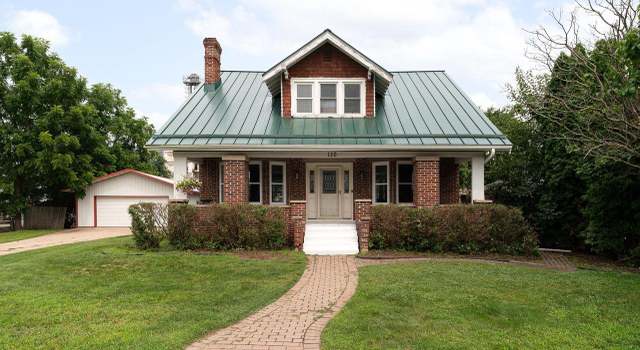 Photo of 110 School St, Coon Valley, WI 54623