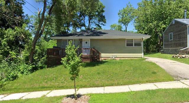 Photo of 1104 Gertrude St, Waukesha, WI 53186