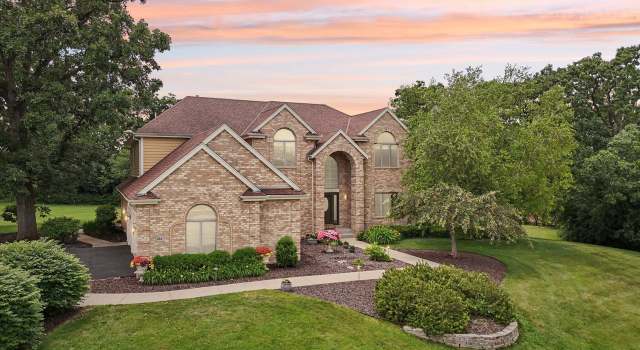 Photo of 215 Augusta Way, North Prairie, WI 53153