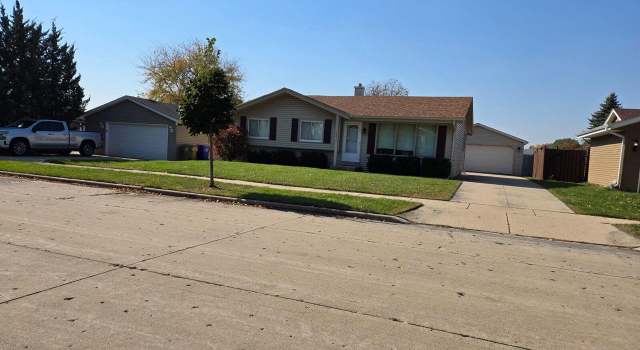 Photo of 6814 56th Ct, Kenosha, WI 53142