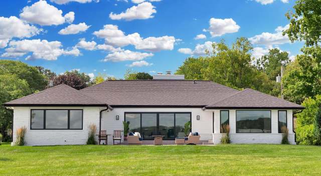 Photo of N23W28234 Beach Park Cir, Pewaukee, WI 53072