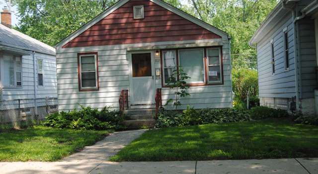 Photo of 512 S 65th St, Milwaukee, WI 53214