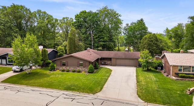 Photo of 231 Crestwood Dr, Sheboygan Falls, WI 53085
