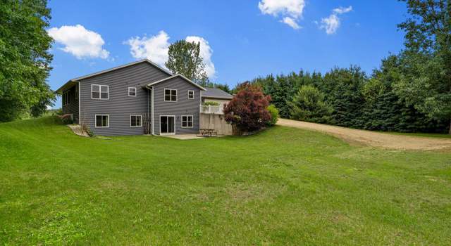 Photo of N12215 Scherr Rd, Trempealeau, WI 54661