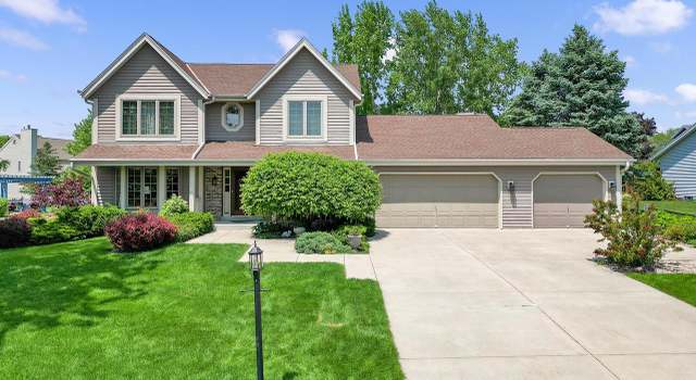 Photo of 12520 W North Ln, New Berlin, WI 53151