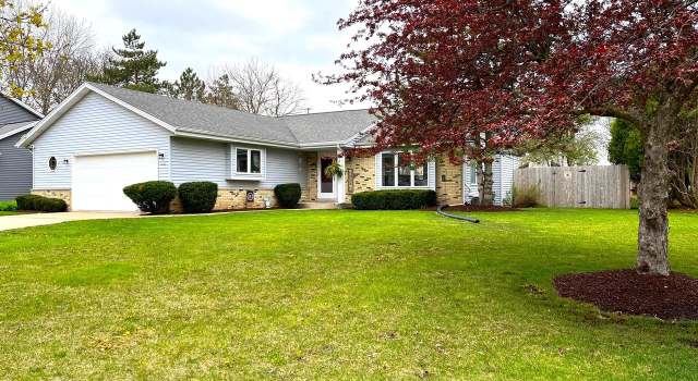 Photo of 8205 S 85th St, Franklin, WI 53132