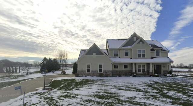 Photo of N65W28101 Hickory Hill Dr, Sussex, WI 53089