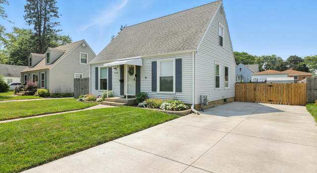 Photo of 2318 Cleveland Ave, Racine, WI 53405