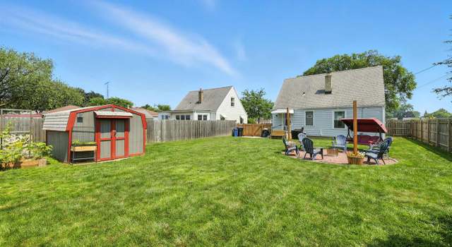 Photo of 2318 Cleveland Ave, Racine, WI 53405