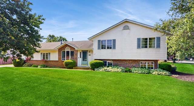 Photo of 701 Devils Ln, Walworth, WI 53184