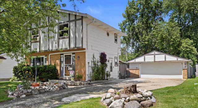 Photo of 7846 W Green Tree Rd, Milwaukee, WI 53223