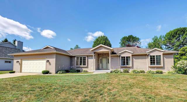 Photo of 1364 Fleetwood Dr, Manitowoc, WI 54220