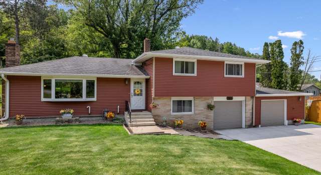 Photo of N2092 Irish Ct, La Crosse, WI 54601
