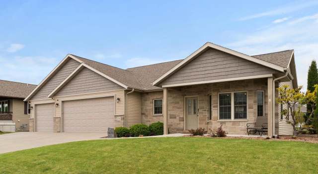 Photo of 610 NE Shna Bek Trl, Kewaskum, WI 53040