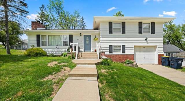 Photo of 103 Elroy St, Elroy, WI 53929