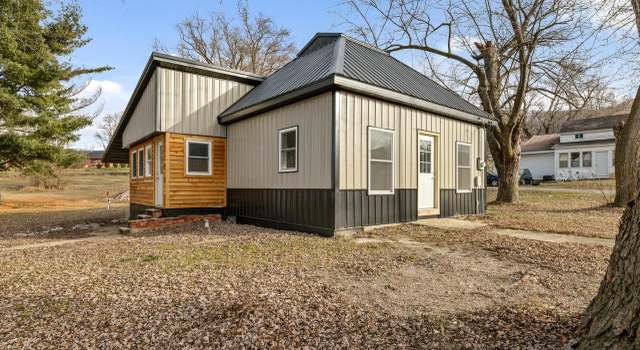 Photo of 330 Bell St, Gays Mills, WI 54631