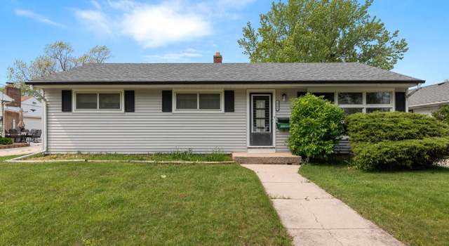 Photo of 2506 W Whitaker Ave, Milwaukee, WI 53221